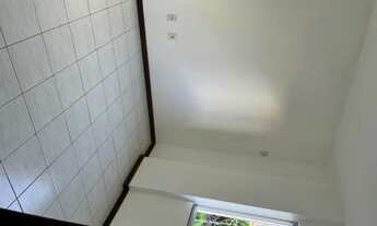 Imagem 5: Apartamento para aluguel possui 65 metros quadrados com 2 quartos em Armação