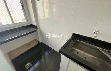 Imagem 2: Excelente cobertura com 3 quartos para locação no Bairro Santa Mônica