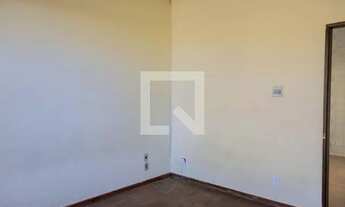 Imagem 2: Casa à Venda - Parque Maracana, 7 Quartos, 220 m2