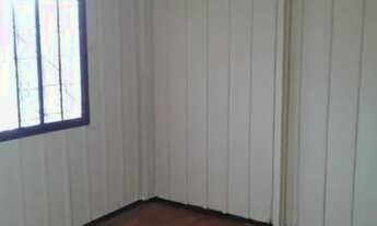 Imagem 3: Casa Residencial com 3 quartos para alugar por R$ 950.00, 698.00 m2 - CENTRO - APUCARANA/P