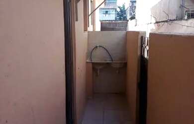 Imagem 2: Casa 1 quarto Curicica