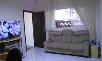 Imagem: Casa com 02 Dormitórios e 02 vagas na Vila