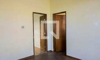 Imagem 3: Casa à Venda - Parque Maracana, 7 Quartos, 220 m2