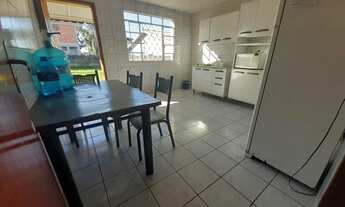 Imagem 2: Sobrado para venda possui 173emetros quadrados com 4 quartos terreno 480 mt