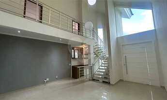 Imagem 4: Casa à venda ou para alugar com 4 quartos, sendo 4 suítes, no condomínio Lago da Boa Vista