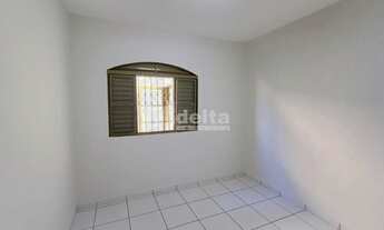 Imagem 8: Casa Residencial disponível para venda no bairro Santa Mônica em Uberlândia-MG