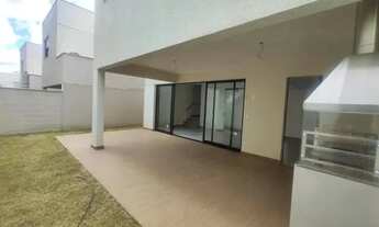 Imagem 2: Casa em Condomínio com 4 Quarto(s) e 4 banheiro(s) para Alugar, 181 m² por R$ 5500 / Mês