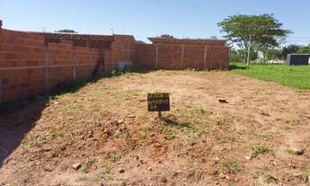 Imagem: Terreno 10x20 Feito Terraplanagem Assumir