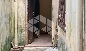 Imagem 10: Casa térrea com terreno de 227,00m² próximo do Shopping Praia de Belas no Bairro Menino De