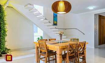 Imagem 5: Casa à venda com 363 m² de área privativa no Morro das Pedras em Florianópolis SC