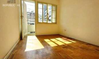 Imagem: Apartamento à venda no bairro Menino Deus