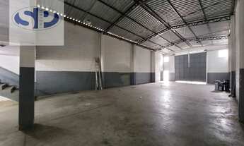 Imagem: Alugue Galpão com 300M² em Parque Edu