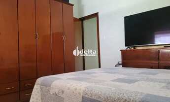 Imagem 4: Casa residencial disponível para venda no bairro Santa Rosa em Uberlândia-MG