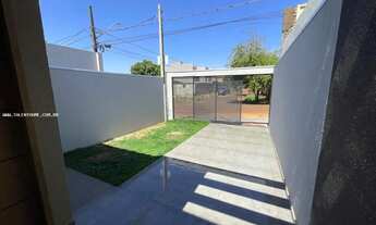 Imagem 2: Casa para Venda em Londrina, Jardim Padovani, 2 dormitórios, 1 banheiro, 2 vagas