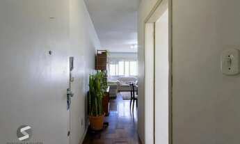 Imagem 2: Apartamento de 3 dormitórios com uma vaga de garagem à venda no bairro Menino Deus Porto