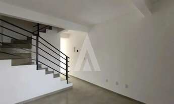 Imagem 3: Geminado com 02 suítes, localizado no Itaum