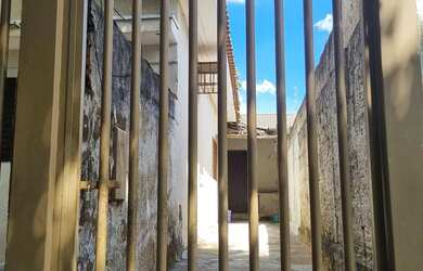Imagem: Casa de fundo para alugar R$ 550,00