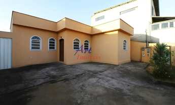 Imagem 2: Casa Espaçosa No Serra Verde, Na área Comercial