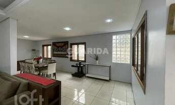 Imagem 3: Casa à venda em Ipanema com 344 m², 4 quartos, 1 suíte, 1 vaga