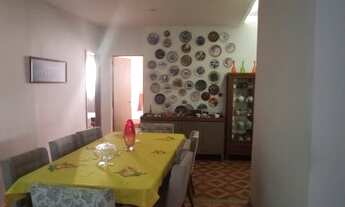 Imagem 5: Casa para venda tem 360 metros quadrados com 3 quartos