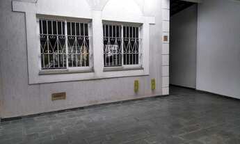 Imagem: Casa de 3 Dormitórios na Rua Joaquim de