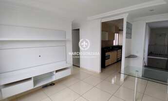 Imagem 2: Apartamento com 2 quartos, armários planejados e bem decorado, em Candeias!