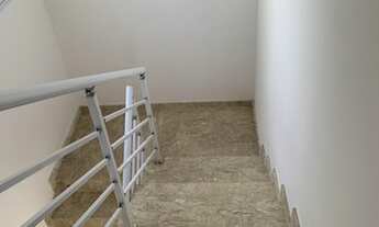 Imagem 6: Casa para venda tem 260 metros quadrados com 3 quartos em Colinas do Paraíso - Botucatu