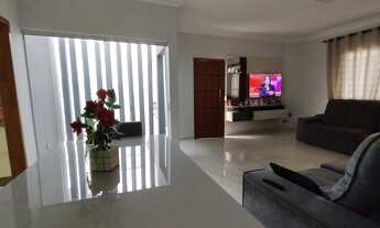 Imagem 3: Casa para venda possui 180 metros quadrados com 3 quartos em Parque Lagoa Dourada - Maring