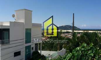 Imagem 2: RA Térrea para venda possui 380 metros quadrados com 5 quartos, na praia Ingleses financia