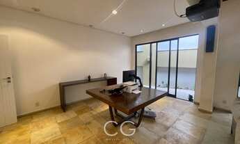 Imagem 5: Laranjeiras - Charmosíssima casa com 4 qtos, espaço gourmet e Jacuzzi em rua arborizada e