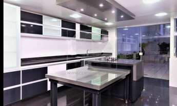 Imagem 7: Casa para venda com 623 metros quadrados com 3 quartos