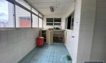 Imagem 3: Santos - Apartamento Padrão - José Menino