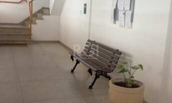 Imagem 5: Barbada JK 27,95 no Pártenon