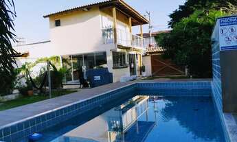 Imagem: Alugo excelente casa duplex com piscina