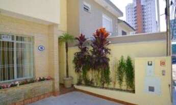 Imagem 3: Casa de 3 Dormitórios na Rua Júlio Rua Perez