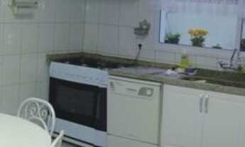 Imagem 3: Casa de 3 Dormitórios na Rua dos Lírios