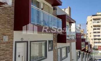 Imagem: Casa duplex em condomínio no bairro São