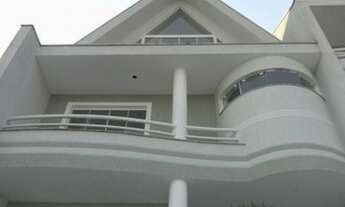 Imagem 2: ÓTIMO SOBRADO EM FASE FINAL DE ACABAMENTO, REGIÃO DE FÁCIL ACESSO E COM UMA EXCELENTE VIST