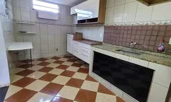 Imagem 5: Franklin Corretor de Imóveis aluga casa duplex em Anchieta