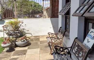 Imagem 3: CASA 04 DORMITÓRIOS 02 VAGAS NO BAIRRO CAMAQUÃ