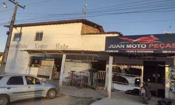 Imagem 3: Propriedade com casas e pontos comerciais