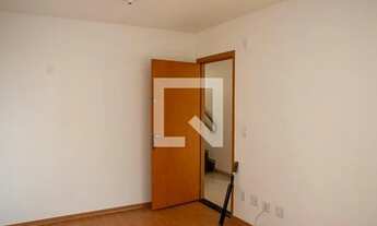 Imagem 3: Apartamento para Aluguel - Cabral, 2 Quartos, 45 m2