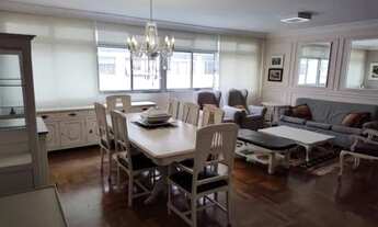 Imagem 2: MOBILIADO / ANDAR ALTO / LOCALIZAÇÃO EXCEPCIONAL !