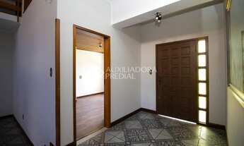 Imagem 4: PORTO ALEGRE - Casa Padrão - Aberta dos Morros