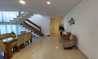 Imagem 6: Casa de condomínio sobrado para aluguel e venda possui 340 metros quadrados com 4 quartos