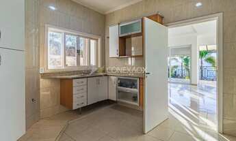 Imagem 3: Casa de condomínio sobrado para aluguel e venda tem 356 metros quadrados com 4 quartos