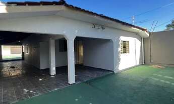 Imagem: Casa para aluguel possui 100 metros quadrados