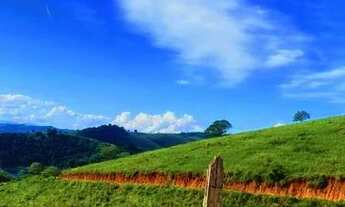 Imagem 4: Lote/Terreno para venda possui 600 metros quadrados em Centro - Igaratá - SP