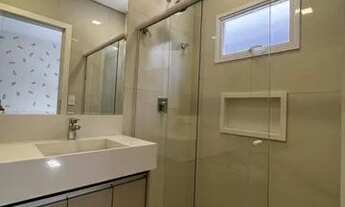 Imagem 5: Casa de condomínio para aluguel tem 256 metros quadrados com 4 quartos