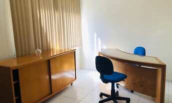 Imagem 2: Sala mobiliada Galpão / depósito com 3 vagas na garagem